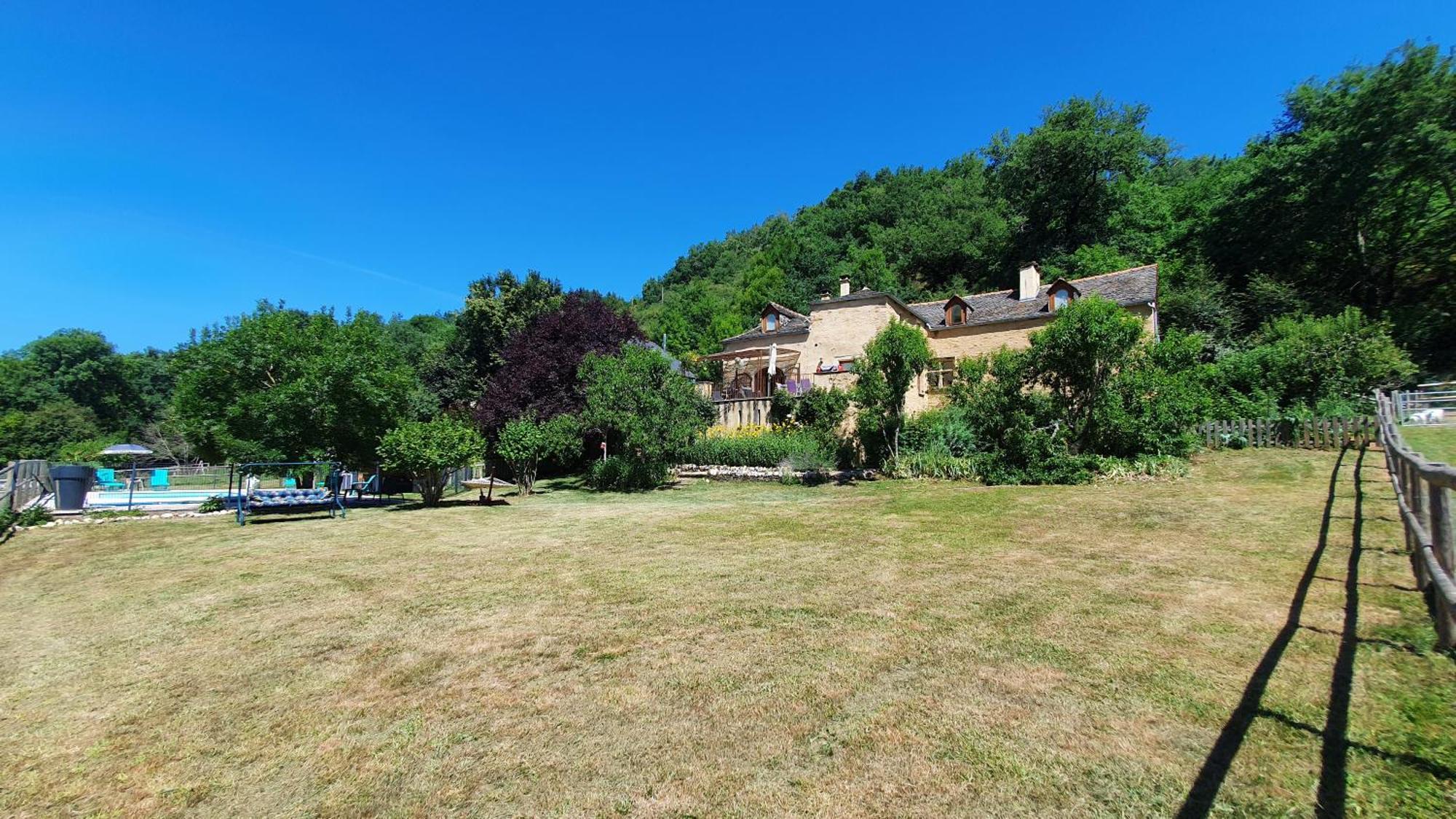 La Ferme Des Andes - Gite L'Atelier Quins Exterior foto